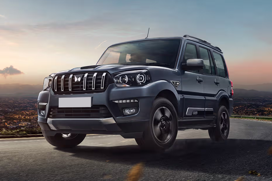 Featured car Mahindra, Scorpio Classic S11 Black (2025)